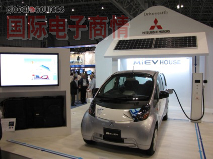 三菱(Mitsubishi)的“MiEV house”運(yùn)用了在網(wǎng)格或汽車之間轉(zhuǎn)移家用電源的概念。