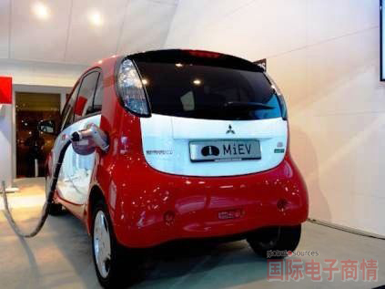 2012年度巴黎車展:三菱的i-MieV 車款配備高容量鋰離子電池與小型化、高輸出量電動(dòng)馬達(dá)